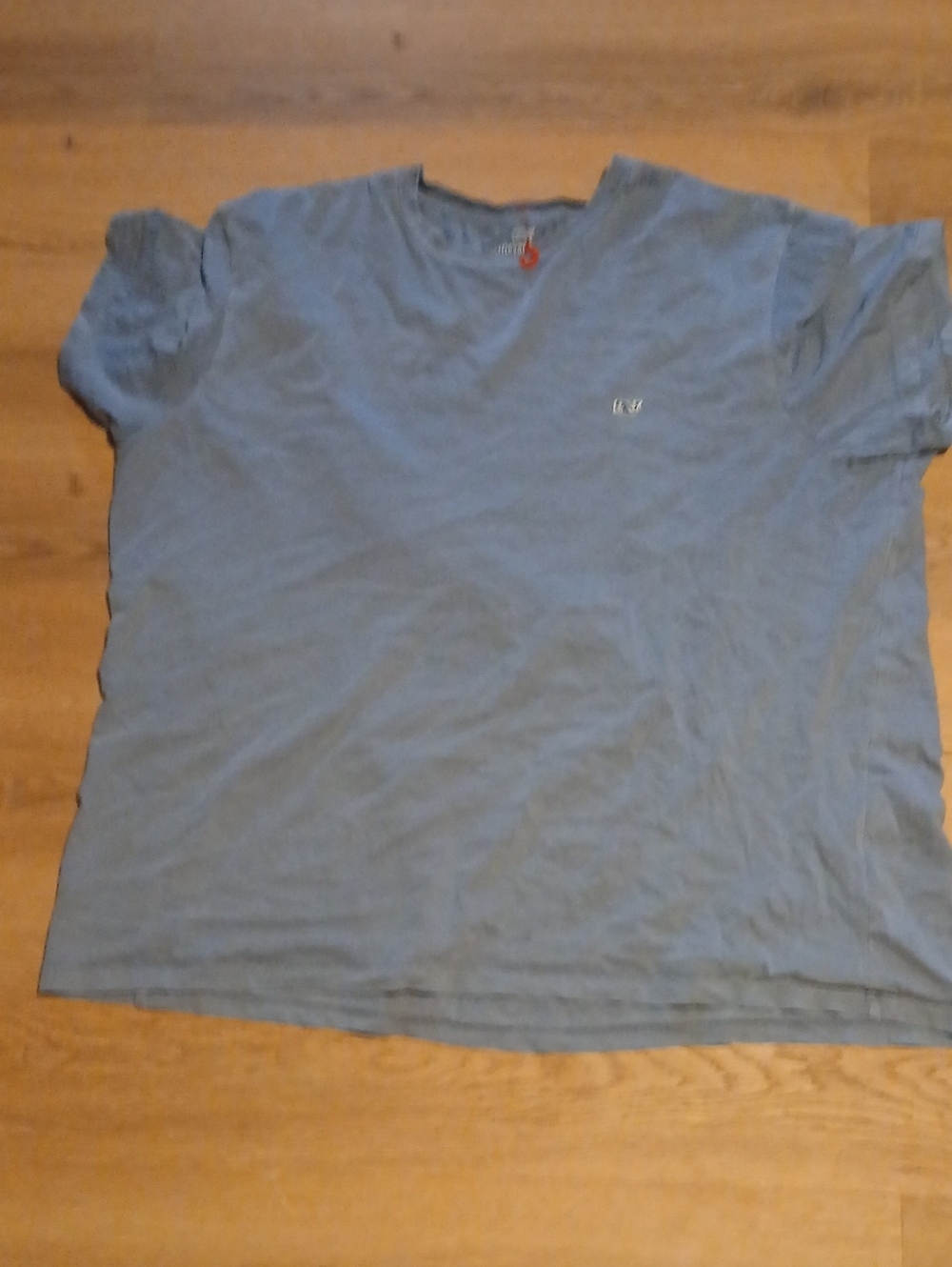 Vineyard Vines Men's Short Sleeve Tee in Light Blue